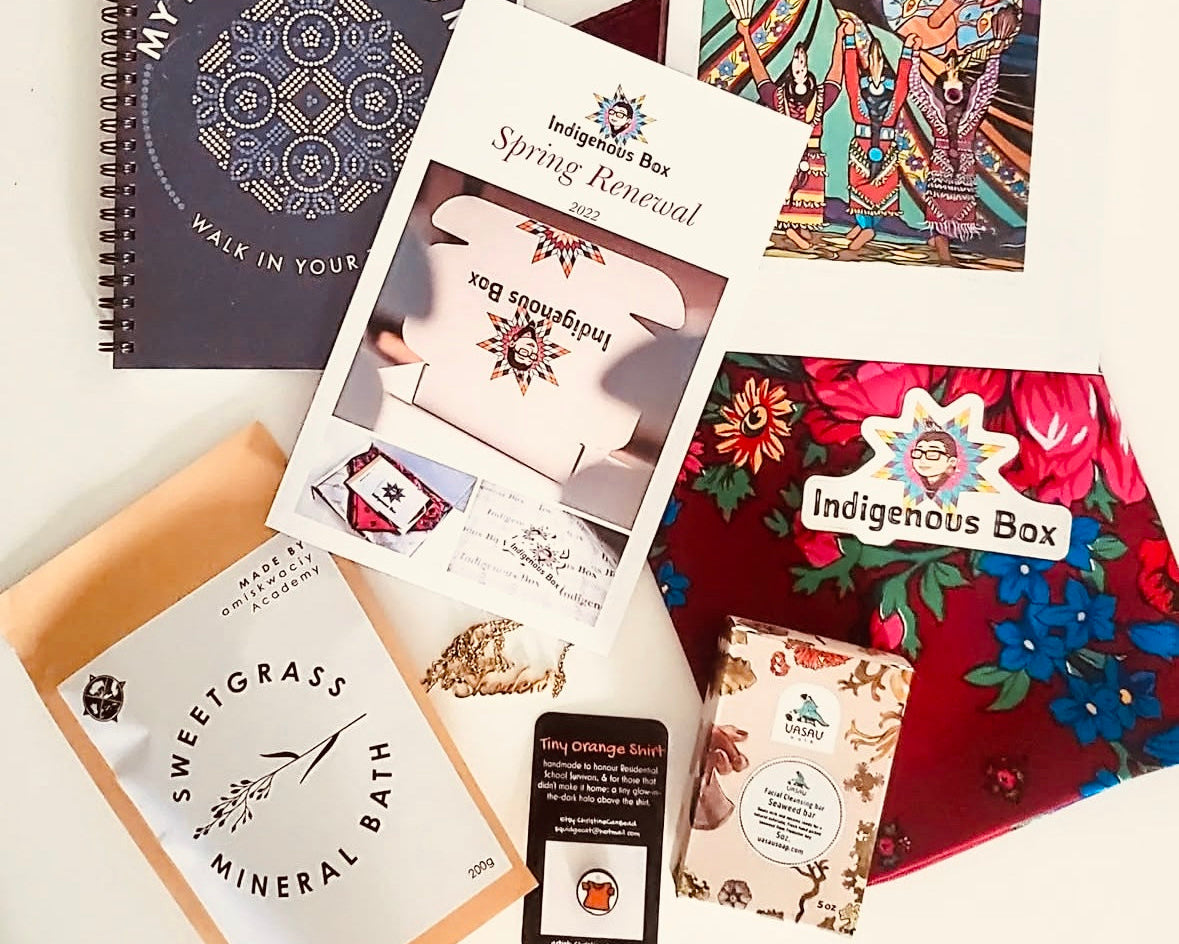 Seasonal Discovery Box