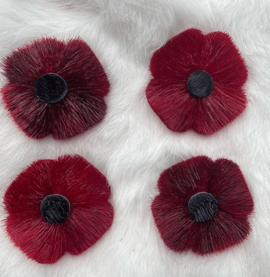 Oolootie - Seal Skin Poppy